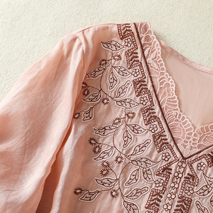 Koszulka damska z krótkim rękawem i haftowaną koronką z motywem Buddha Stones - image 29