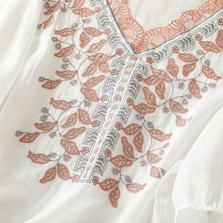 Koszulka damska z krótkim rękawem i haftowaną koronką z motywem Buddha Stones - image 35