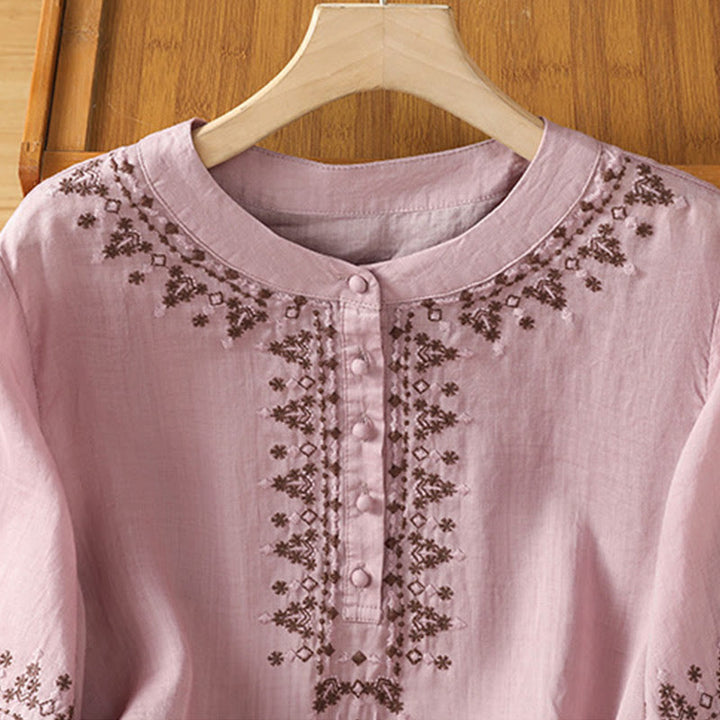 Koszula damska z okrągłym dekoltem i symetrycznym haftem z motywem Buddha Stones z bawełny - image 14