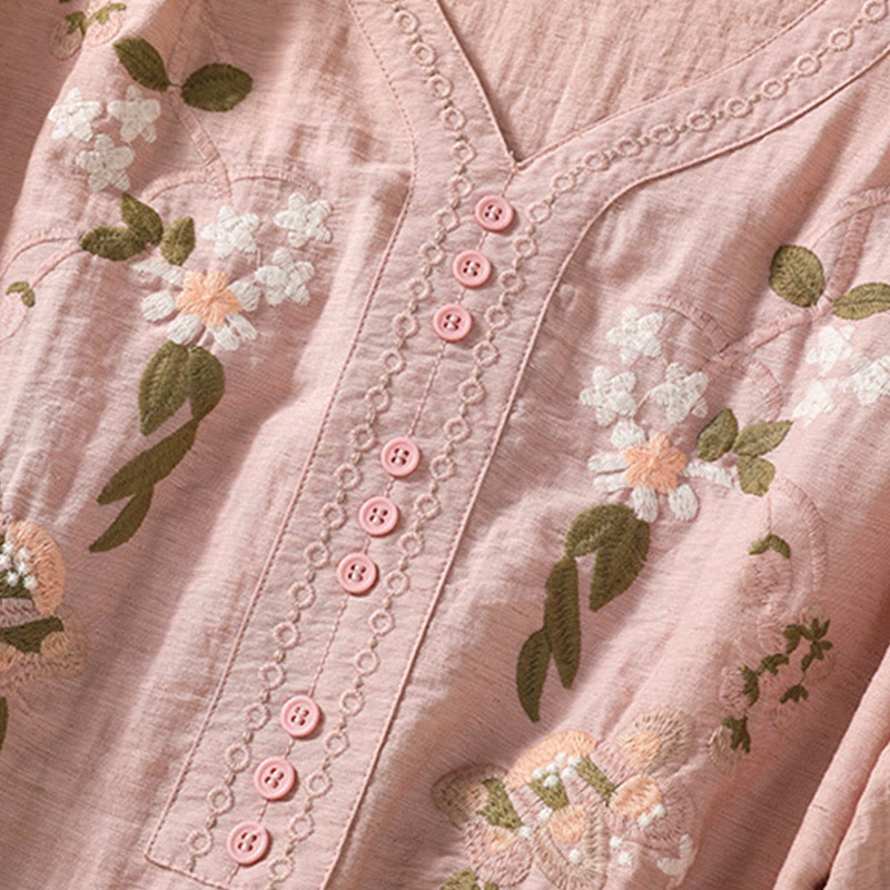 Koszula damska z dekoltem w serek, haftowanymi kwiatami i liśćmi z Buddha Stones - image 6