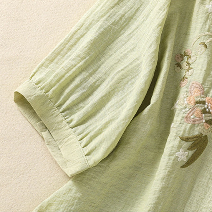 Koszula damska z dekoltem w serek, haftowanymi kwiatami i liśćmi z Buddha Stones - image 17