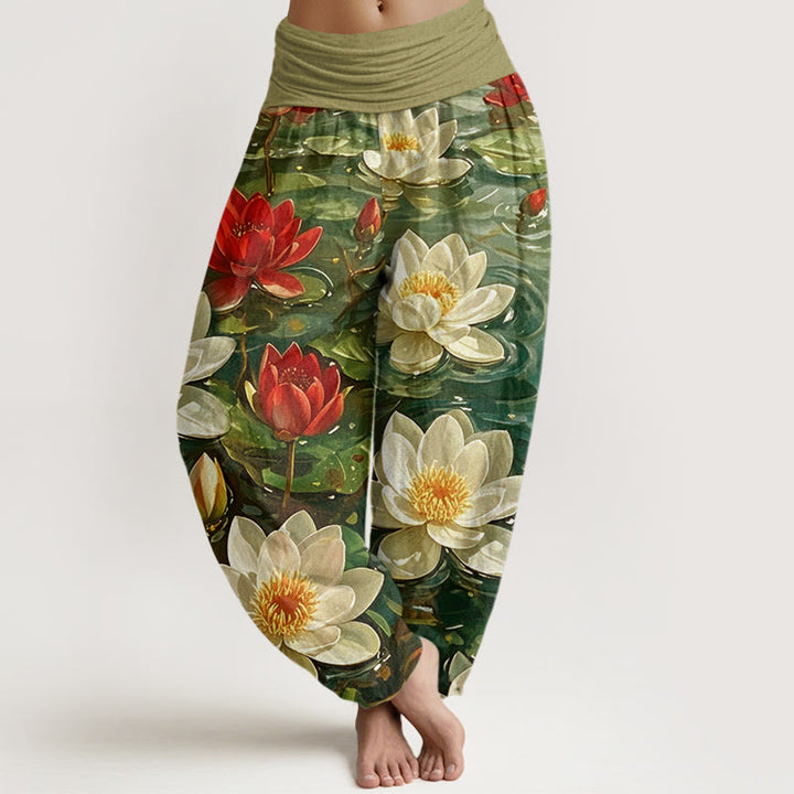 Spodnie haremowe damskie z elastyczną talią i bawełnianą podszewką w kwiaty lotosu w kolorze czerwonym i Buddha Stones - Oliwka - US22, UK/AU26, EU54 (6XL) - image 7
