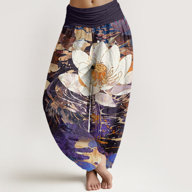 Spodnie haremowe damskie z elastyczną talią i wzorem w kwiaty lotosu w stylu Buddha Stones - Indygo - US22, UK/AU26, EU54 (6XL) - image 8