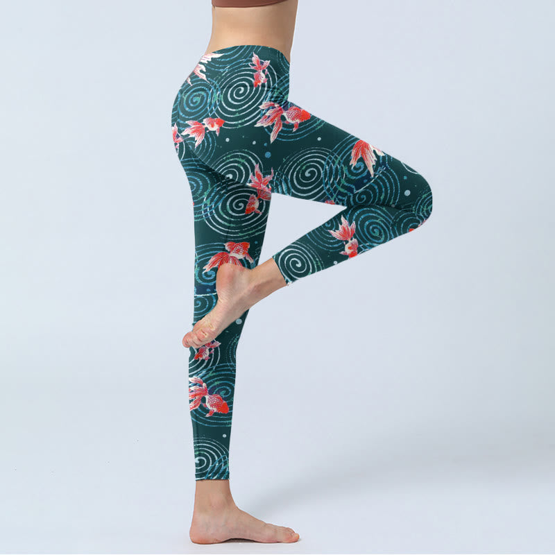 Legginsy do jogi damskie z nadrukiem "Buddha Stones" z motywem czerwonej ryby Koi i fal wodnych - image 4