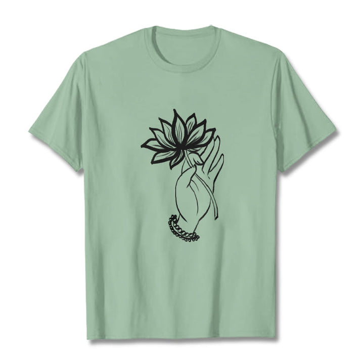 Koszulka z bawełny z motywem kwiatów lotosu i kamieniami Buddha Stones - PaleGreen - 2XL - image 15