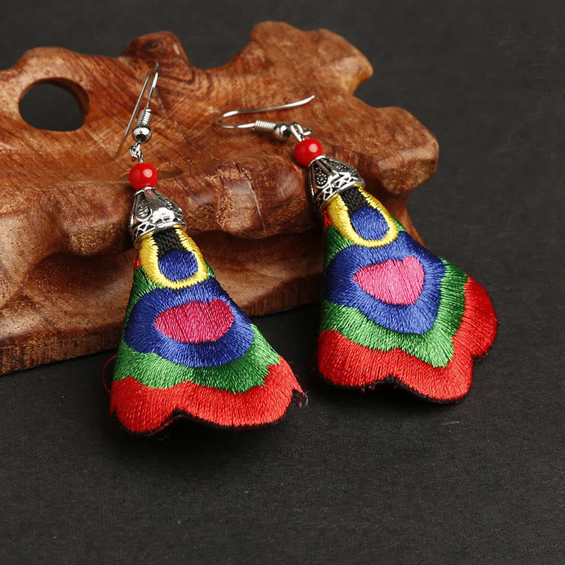 Kolczyki Harmonii z Buddha Stones, ręcznie robione, kolorowe, haftowane Yi - Kolor zewnętrzny – czerwony (słupki ze stopu) - image 1