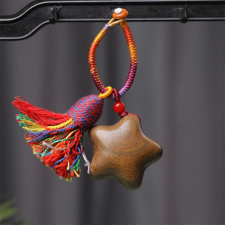 Buddha Stones Tybetańskie Kolorowy Sznur Zielony Sandałowiec Gwiazda Księżyc Pokojowy Brelok - Gwiazda (23*36mm) - image 1