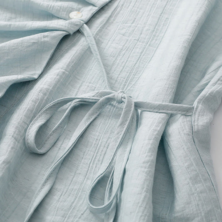 Koszula damska z krótkim rękawem z bufiastymi, bawełnianymi rękawami i asymetrycznym sznurowaniem w kolorze Buddha Stones - image 3