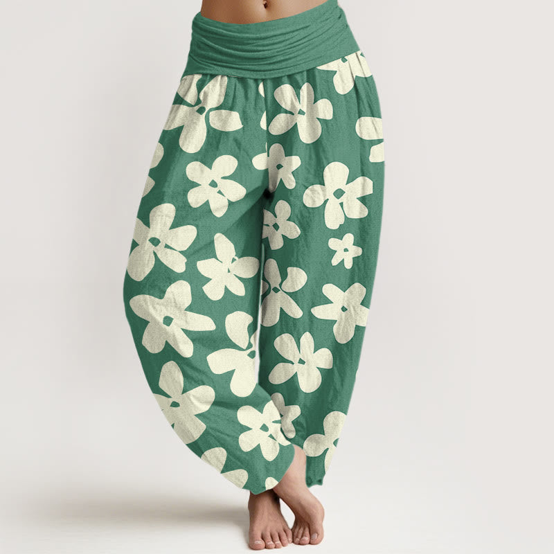 Buddha Stones Luźne, damskie spodnie haremowe w stylu boho z kwiatowym wzorem i elastyczną talią - MediumSeaGreen - US22, UK/AU26, EU54 (6XL) - image 1