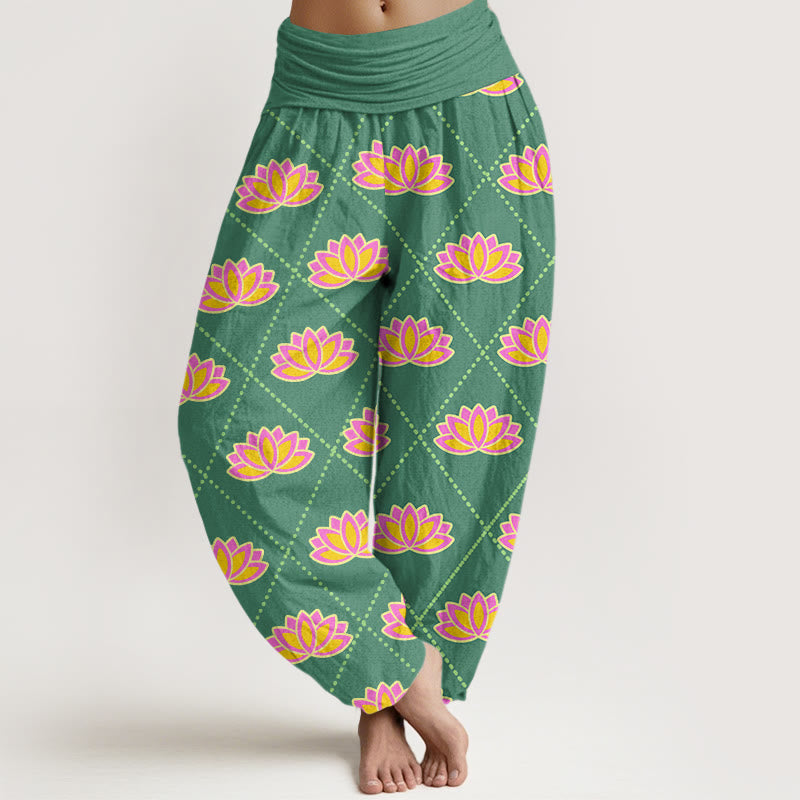 Spodnie haremowe damskie z elastyczną talią i wzorem w kwiaty lotosu w stylu Buddha Stones - MediumSeaGreen - US22, UK/AU26, EU54 (6XL) - image 1