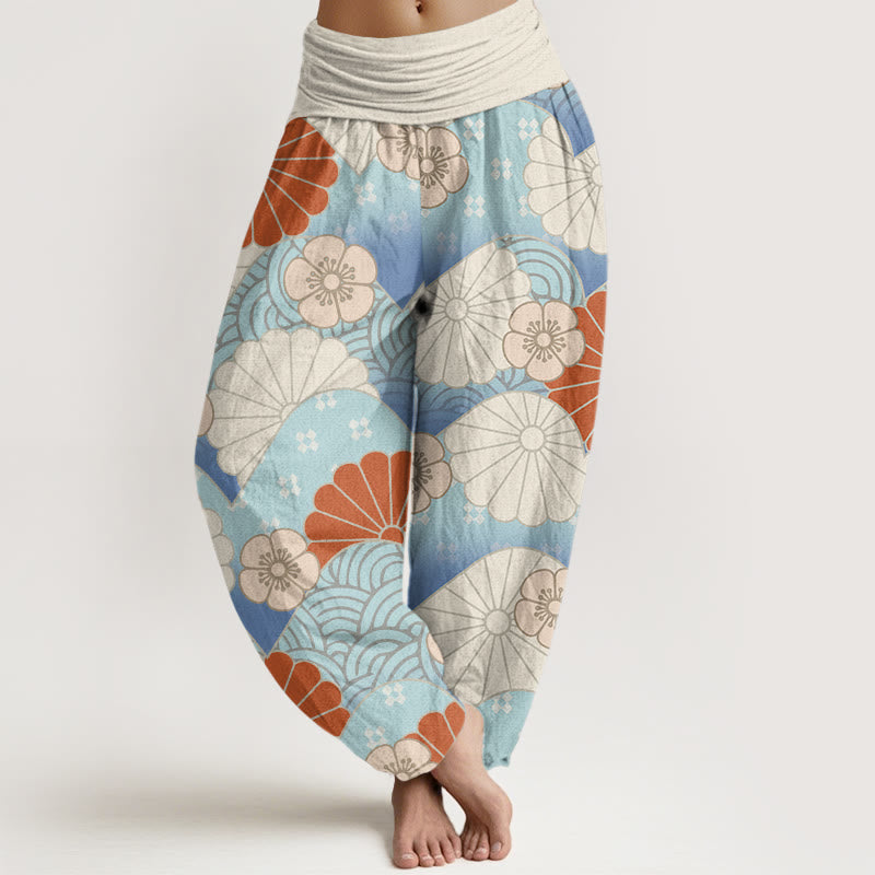 Damskie spodnie haremowe z elastyczną talią i abstrakcyjnym wzorem płatków i fal w Buddha Stones - FloralWhite - US22, UK/AU26, EU54 (6XL) - image 1