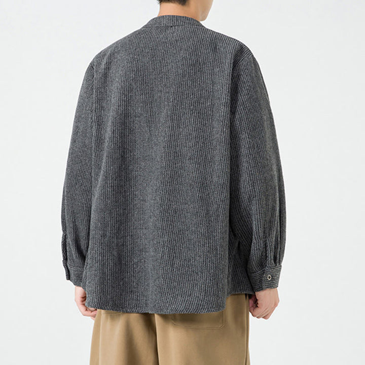 Koszula męska z długim rękawem i kieszeniami, z nadrukiem "Buddha Stones", zapinana na guziki żaby - image 4