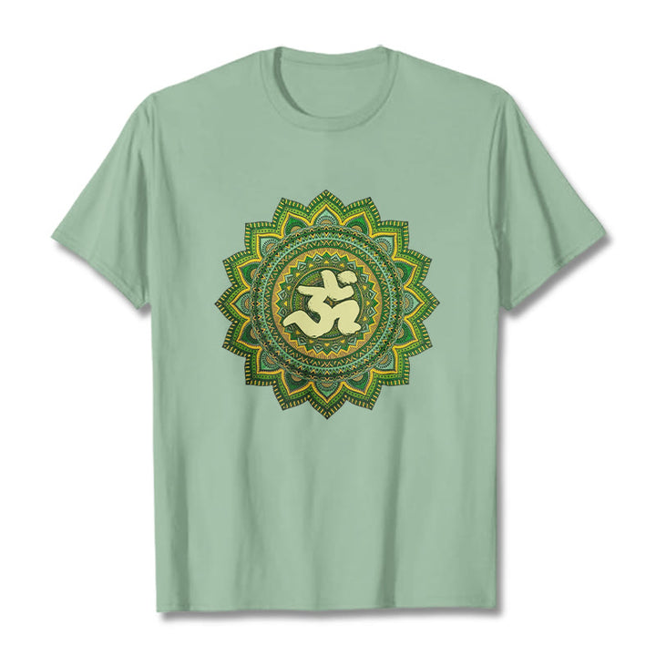 Koszulka z bawełny z motywem symbolu Om i mandali "Buddha Stones" w kolorze zielonym - PaleGreen - 2XL - image 15