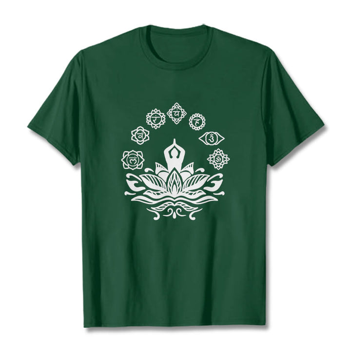 Koszulka z nadrukiem Buddha Stones, swobodna, medytująca figura kwiatu lotosu, siedem czakr, wzór bawełny - ForestGreen - 2XL - image 1