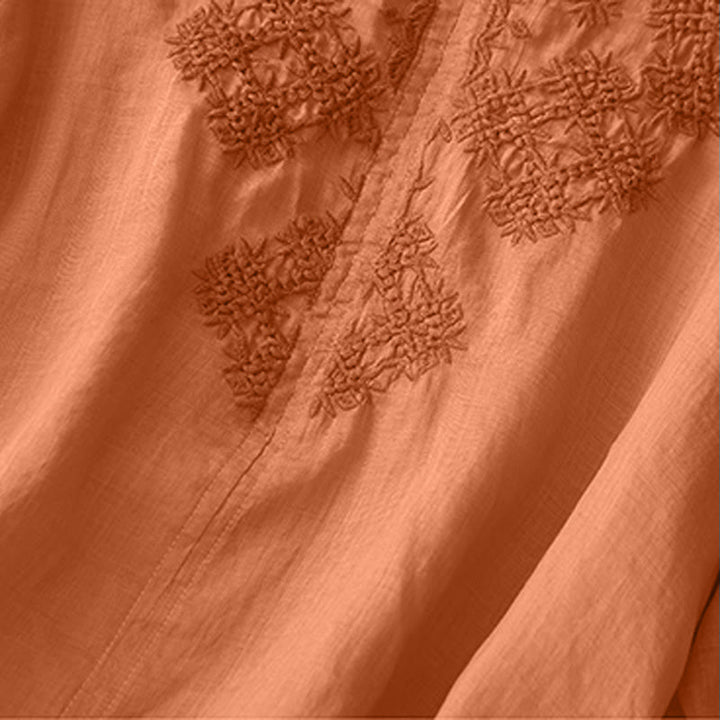 Koszula damska z krótkim rękawem i dekoltem w serek z haftowanymi Buddha Stones - image 7