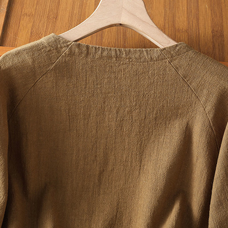 Koszula damska z długim rękawem i bawełną i poliestrem "Buddha Stones" w swobodnym, prostym kroju - image 19