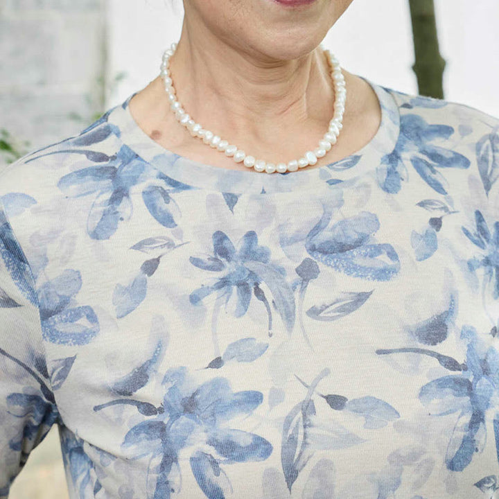 Koszulka damska z długim rękawem i kwiatowym nadrukiem „Buddha Stones Fall Blue” dla osób starszych - image 9