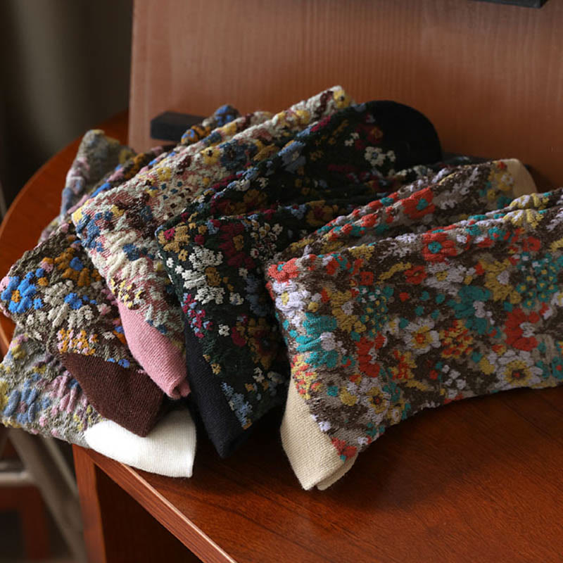 Damskie skarpetki bawełniane Micro Crew z teksturą i kwiatowym wzorem w Buddha Stones - image 18