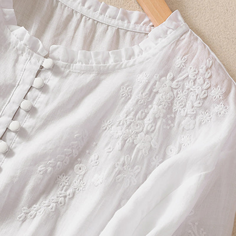 Koszula damska z bufiastymi rękawami i krótkim rękawem "Buddha Stones" w swobodnym, prostym fasonie z guzikami i kwiatowym haftem - image 10