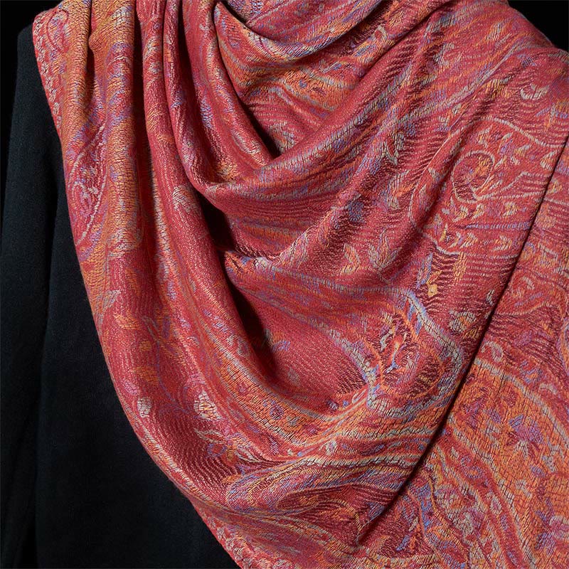 Buddha Stones, wiosenne kwiaty nerkowca, liście winorośli, geometryczny wzór, frędzle, miękki szalik - image 9