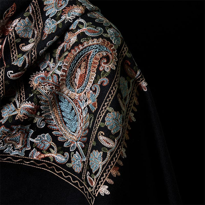 Buddha Stones Zimowy Brązowo-beżowy Mały Kwiat Pnącza Wzór Kwiatu Nerkowca Przytulny Szalik z Frędzlami - image 10