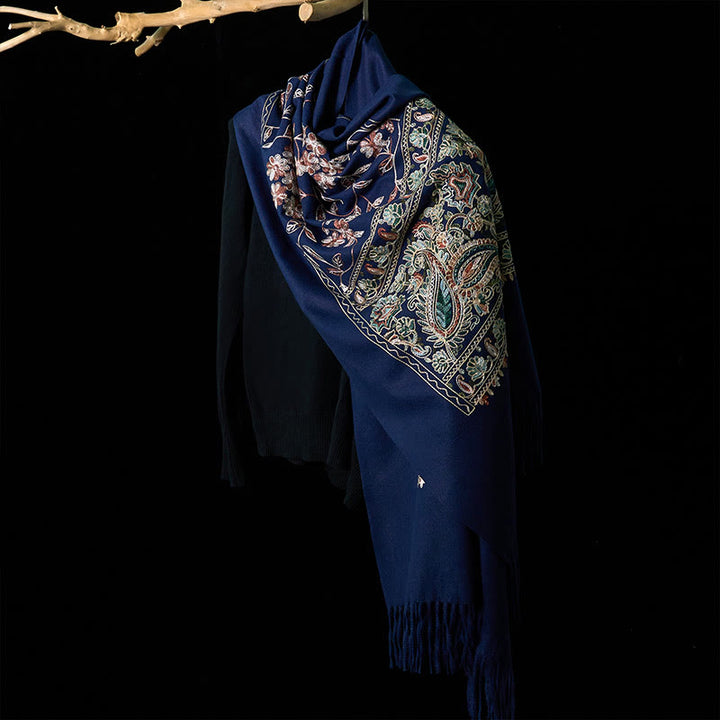 Buddha Stones Zimowy Brązowo-beżowy Mały Kwiat Pnącza Wzór Kwiatu Nerkowca Przytulny Szalik z Frędzlami - image 2