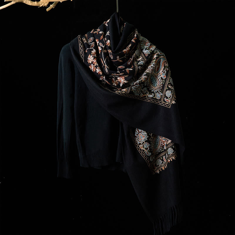 Buddha Stones Zimowy Brązowo-beżowy Mały Kwiat Pnącza Wzór Kwiatu Nerkowca Przytulny Szalik z Frędzlami - image 7