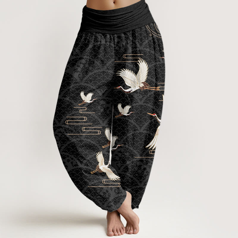 Damskie spodnie haremowe z elastyczną talią i nadrukiem w Buddha Stones, z falami i żurawiami, z czystej bawełny - Czarny - US22, UK/AU26, EU54 (6XL) - image 0