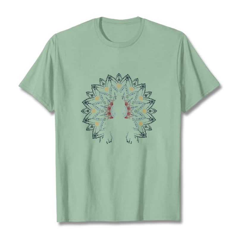 Koszulka z motywem siedzącego spokojnego Buddy z motywem kwiatów mandali z Buddha Stones Buddy - PaleGreen - 2XL - image 4