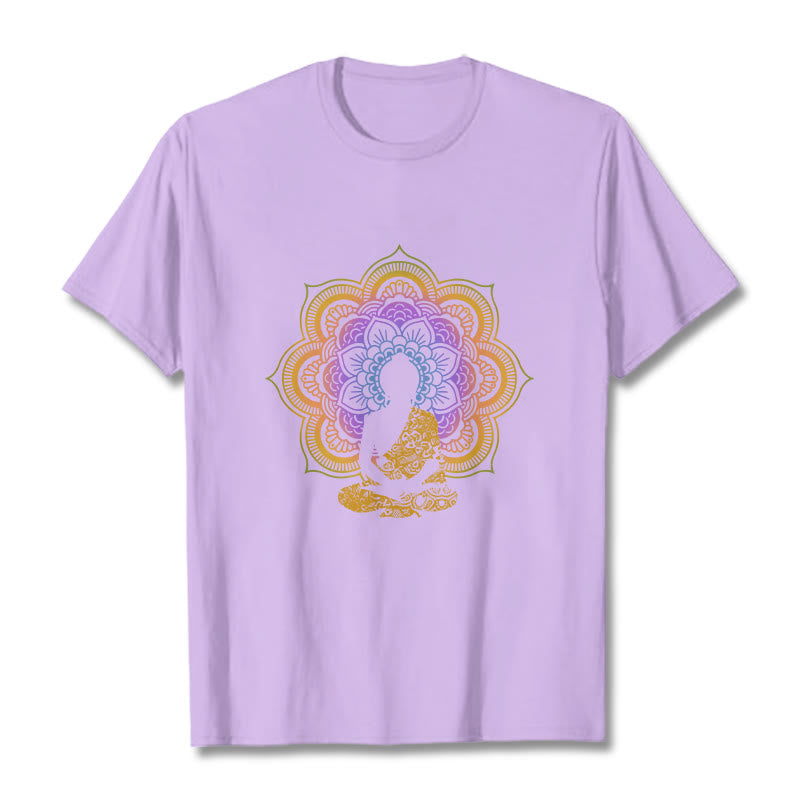 Koszulka z wielokolorowym wzorem mandali z motywem siedzącego Buddy z Buddha Stones - Śliwka - 2XL - image 16