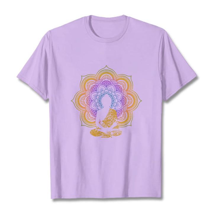 Koszulka z wielokolorowym wzorem mandali z motywem siedzącego Buddy z Buddha Stones - Śliwka - 2XL - image 16