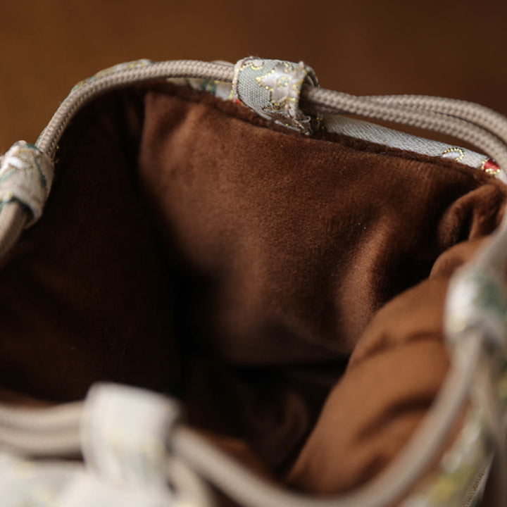 Mała torebka prezentowa do przechowywania biżuterii z motywem Buddha Stones 8*8*8 cm - image 4