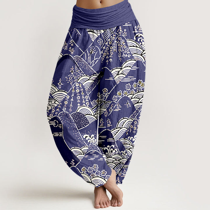 Damskie spodnie haremowe z elastyczną talią i czystą bawełną, z nadrukiem Buddha Stones, falami gór i kwiatowym wzorem - Indygo - US16, UK/AU20, EU48 (3XL) - image 5