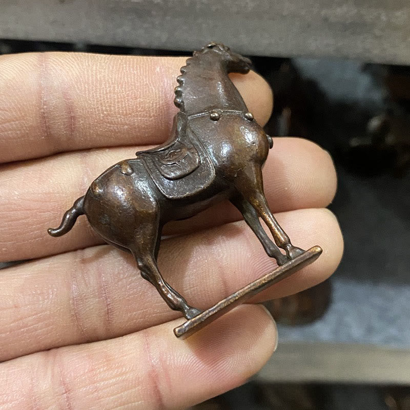 Buddha Stones w kolorze antycznym brązowym, Rok Konia, dekoracja domu ze stopu 5,8*4,7 cm - image 4