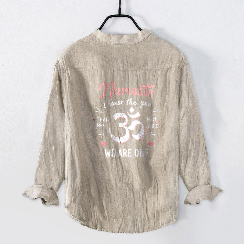 Koszula męska z długim rękawem z bawełny i lnu z motywem Buddha Stones „Namaste, szanuję Cię” z półguzikami i wzorem Om - image 5