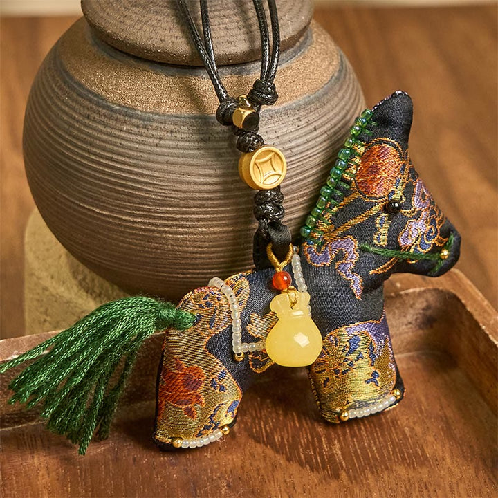 Buddha Stones Rok Konia Pieśń Brokat Jedwab Wzór Lilii Wisząca Dekoracja - Wzór lilii - image 0