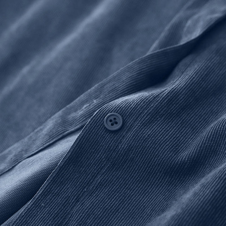 Sukienka midi z długim rękawem i kieszeniami z tkaniny sztruksowej Buddha Stones Fall z prostymi guzikami - image 7