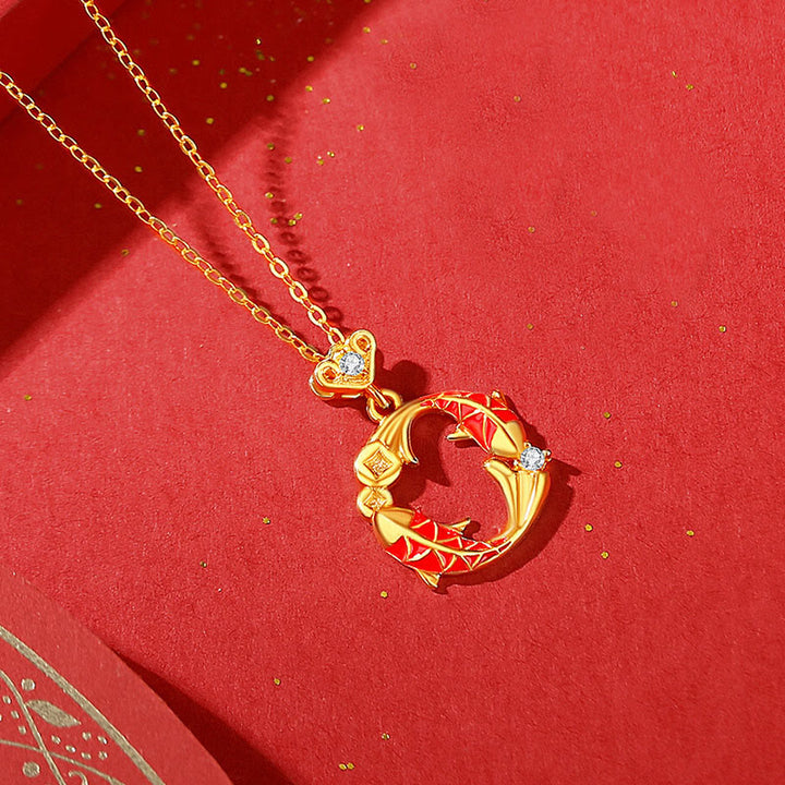 Naszyjnik z podwójnym wisiorkiem z motywem błogosławieństwa ryby Koi , Buddha Stones, 925 srebro próby 925, złoto 18k - Naszyjnik ze złotą rybką Koi - image 3