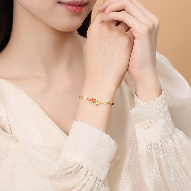 Bransoletka z czerwonego sznurka z motywem ryby Koi, wykonana ze srebra próby 925 z Buddha Stones i błogosławieństwem - image 2