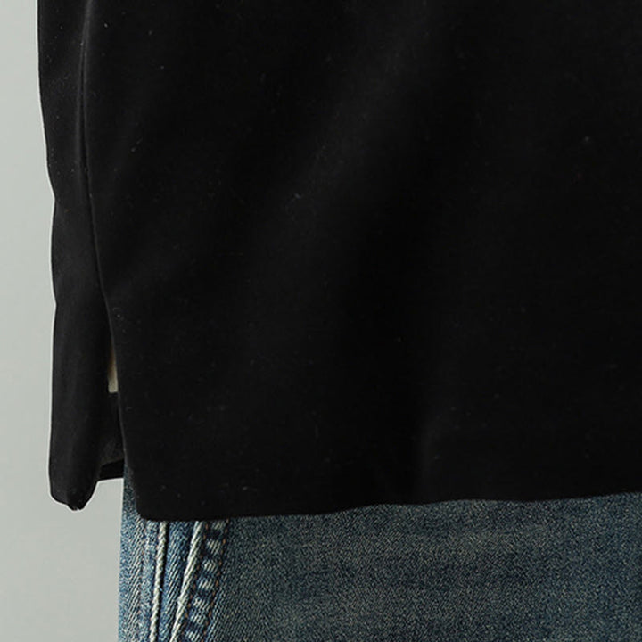 Kamizelka damska bez rękawów z haftem "Buddha Stones" w kolorze białym - image 11