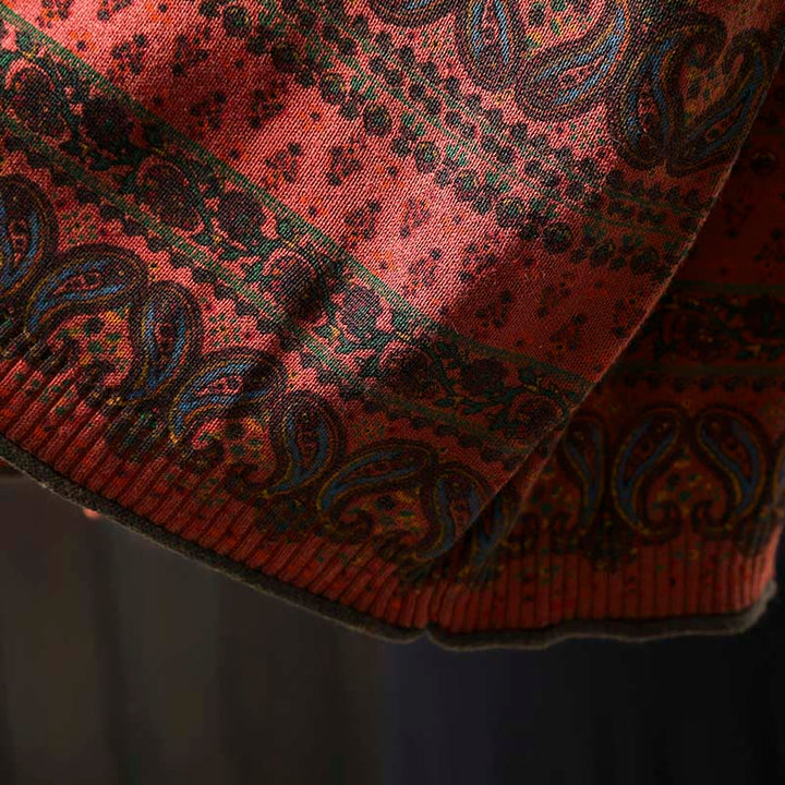 Sweter damski bawełniany z okrągłym dekoltem i kieszenią, z motywem Buddha Stones i motywem roślinnym - image 11