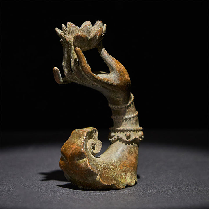 Buddha Stones Klasyczna Ręka Buddy, Stop Lotosu, Dekoracja Domowa 4,7*2,9*8,4 cm - image 1