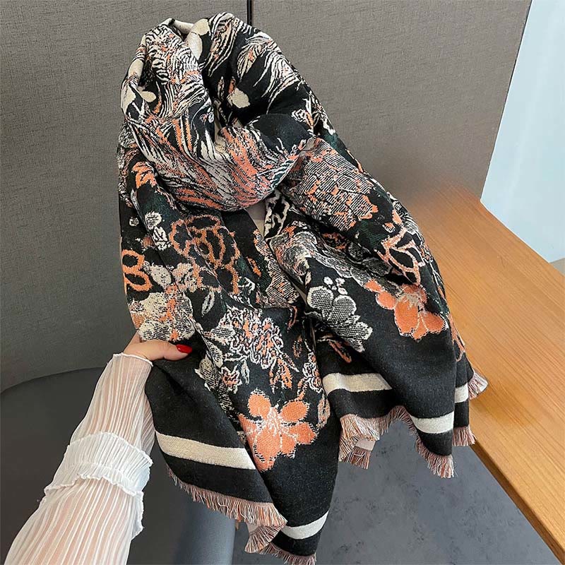 Miękki szal z motywem kwiatów feniksa i Buddha Stones - image 3