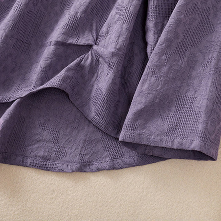 Koszula damska z długim rękawem z bawełny z nadrukiem "Buddha Stones" w nieregularnym dole i plisami - image 6