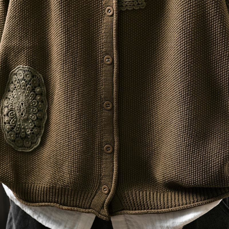 Sweter kardigan z długim rękawem i bawełny z motywem Buddha Stones, z kwiatowymi guzikami i długimi rękawami - image 11