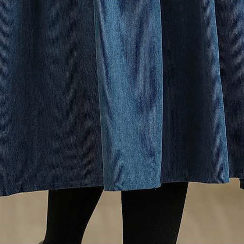 Sukienka midi Buddha Stones Fall z długim rękawem i kieszeniami, gładka, ciemnoniebieska, sztruksowa - image 12