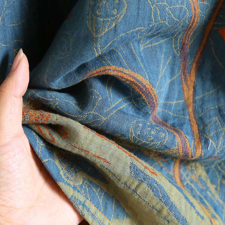 Sukienka midi z bawełny z długim rękawem i żakardowym wzorem w kwiaty w kształcie Buddha Stones, zapinana na guziki i kołnierzyk stójkowy - image 9