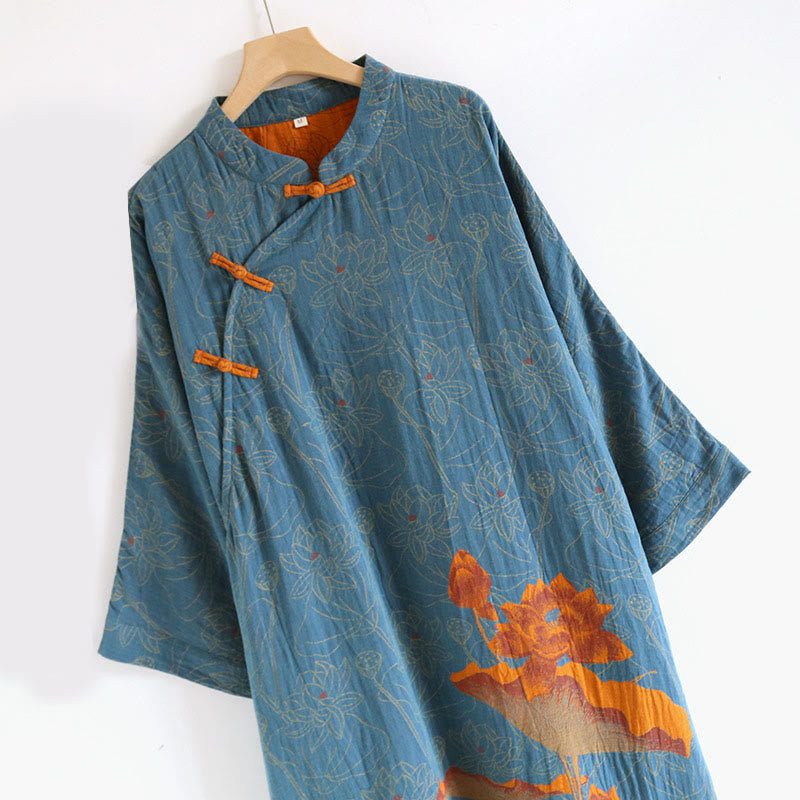 Sukienka midi z bawełny z długim rękawem i żakardowym wzorem w kwiaty w kształcie Buddha Stones, zapinana na guziki i kołnierzyk stójkowy - image 3