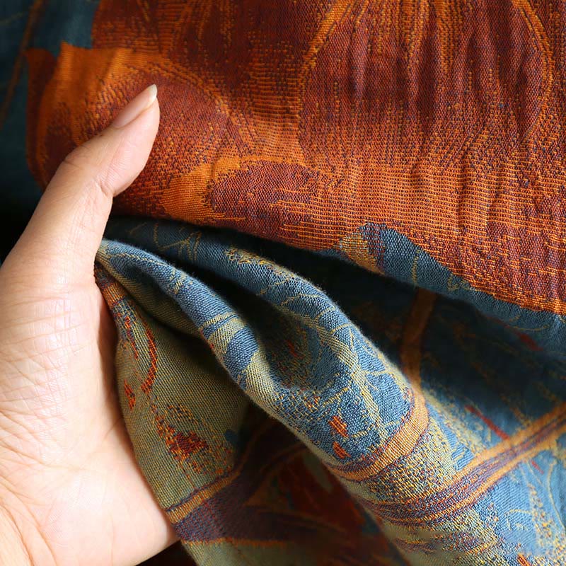 Sukienka midi z bawełny z długim rękawem i żakardowym wzorem w kwiaty w kształcie Buddha Stones, zapinana na guziki i kołnierzyk stójkowy - image 8