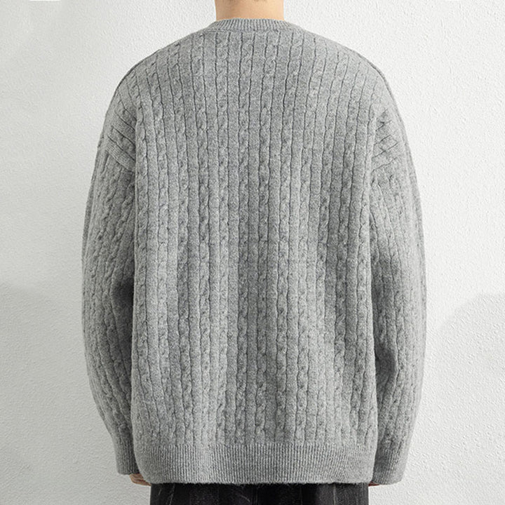 Zimowy sweter męski z długim rękawem i okrągłym dekoltem w kształcie Buddha Stones U z trzema guzikami i skręconym wzorem - image 12